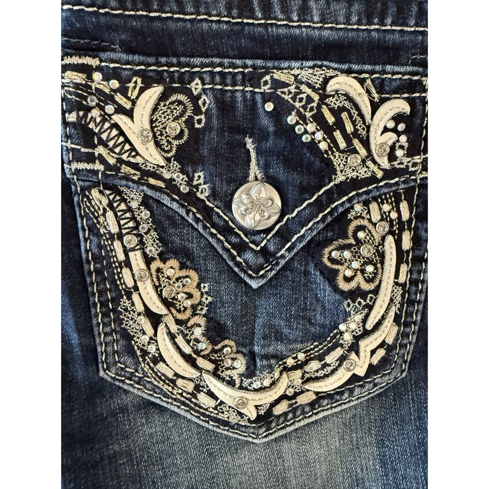 Miss ME Easy Capri Denim Blue Jeans Womens Size 30x25 Fits Embroidered (43) - Picture 7 of 9